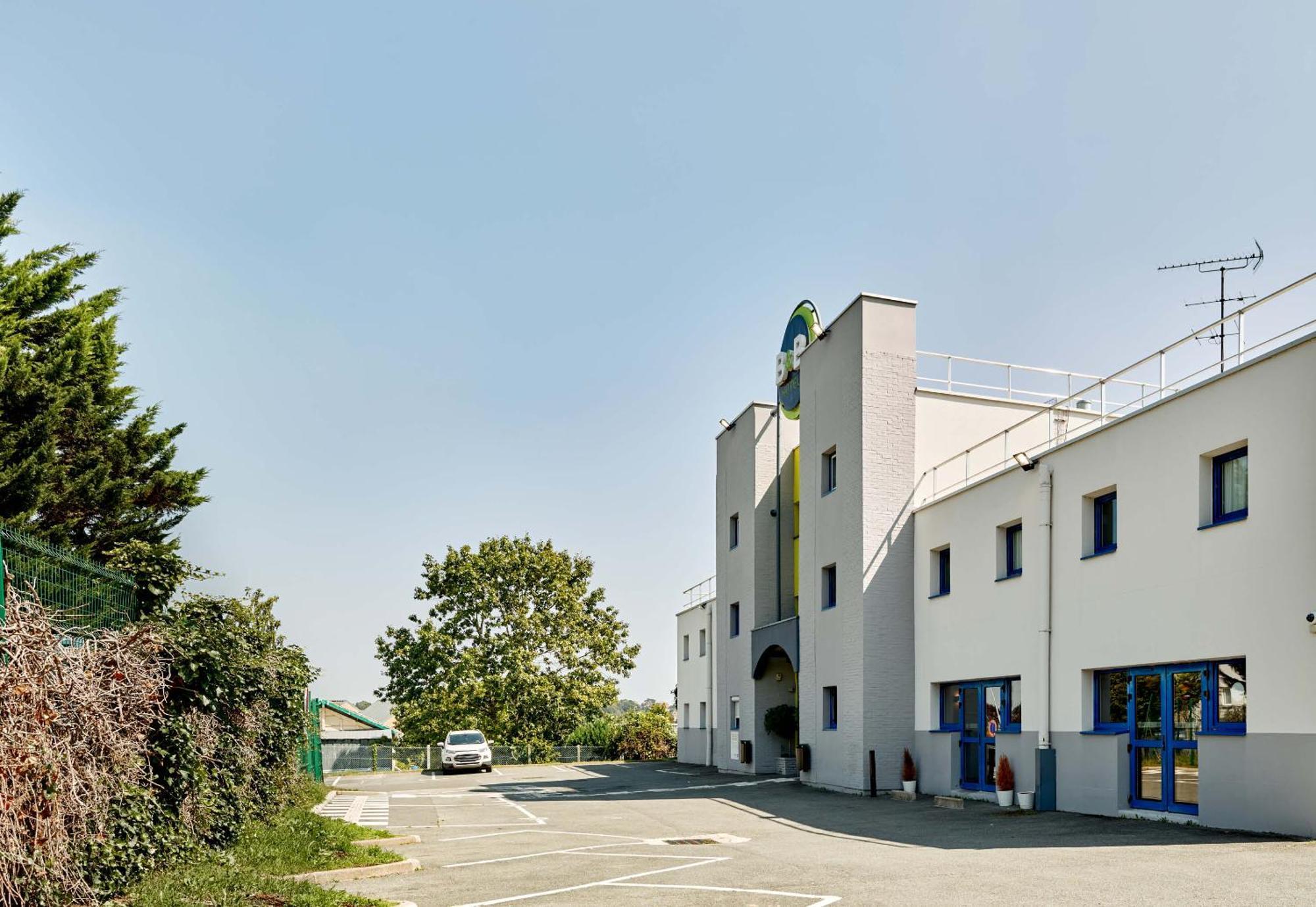B&B Hotel Montlhery Linas Zewnętrze zdjęcie
