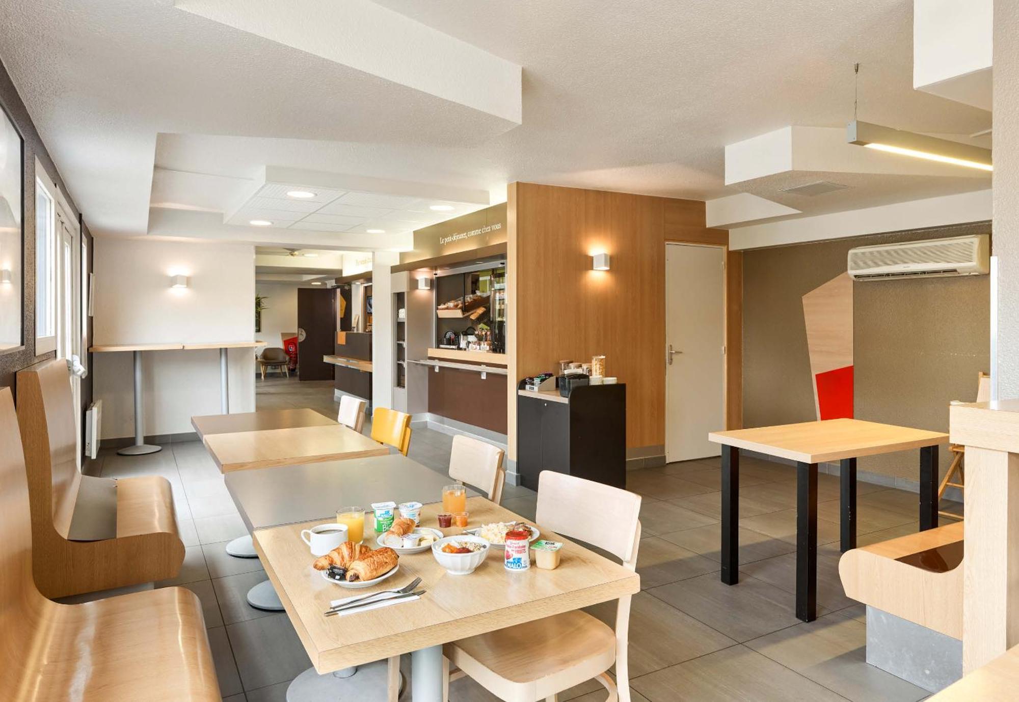 B&B Hotel Montlhery Linas Zewnętrze zdjęcie