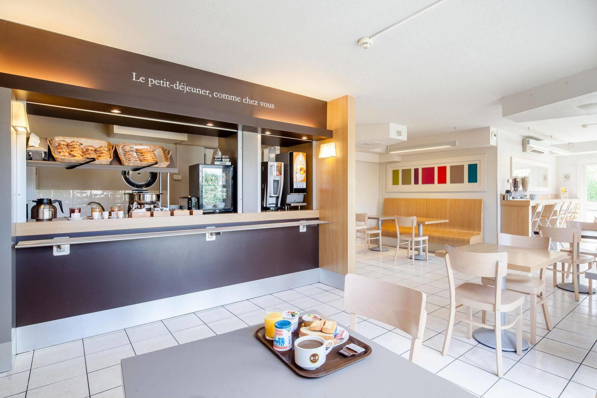 B&B Hotel Montlhery Linas Zewnętrze zdjęcie