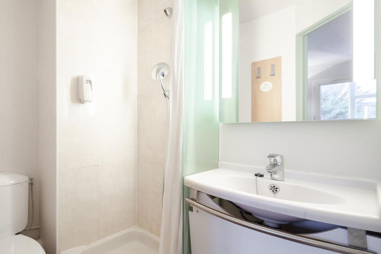 B&B Hotel Montlhery Linas Zewnętrze zdjęcie